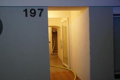 Stuttgart Ost: Angebranntes  Essen loest Feuerwehreinsatz aus